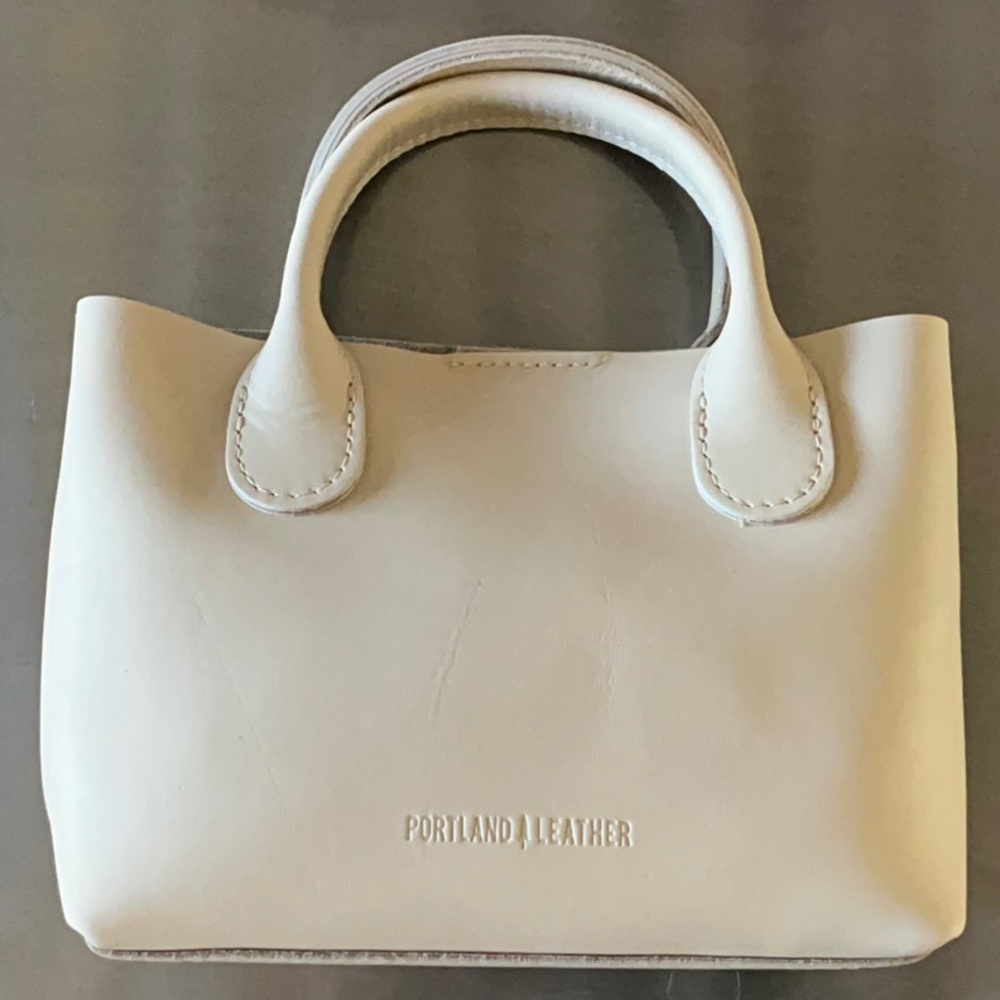 Portland Leather Small Raindrop Crossbody Bag